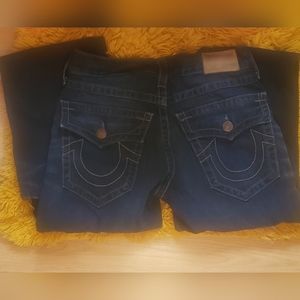 EVERYBODY ♥️ TRUES